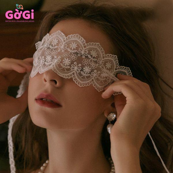 Bịch mắt ren sang trọng 2 màu đen trắng