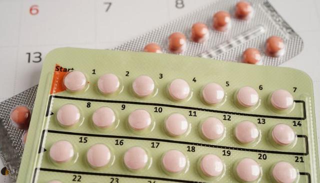 Thuốc tránh thai khẩn cấp có tác dụng phụ gì? Cách dùng sao cho an toàn, yên tâm