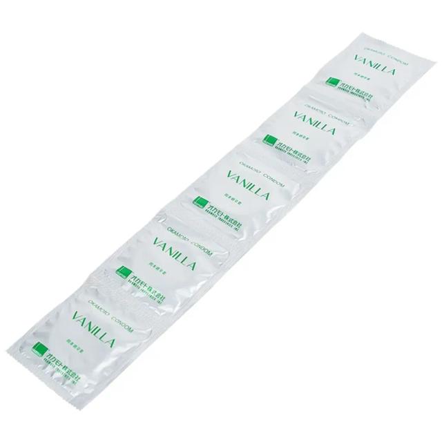 Bao cao su Okamoto Skinless skin Vanilla mềm mại, dẻo dai (10 cái)